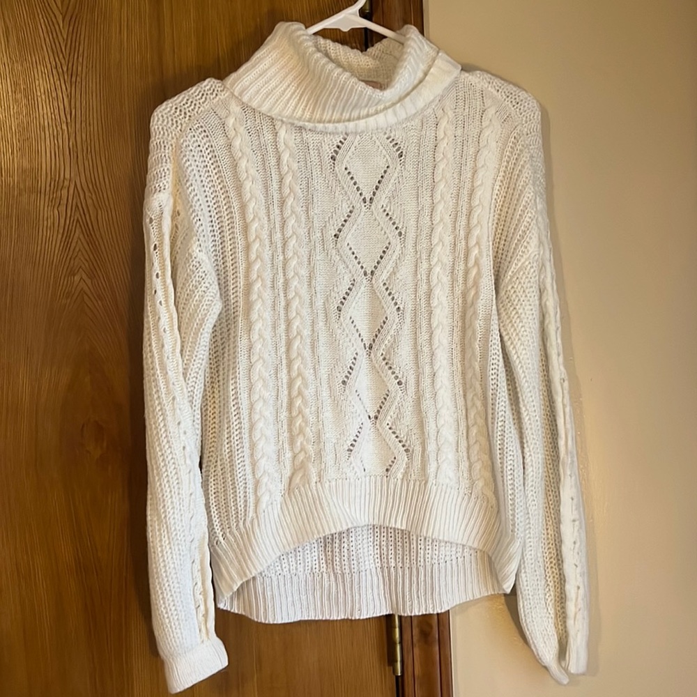 White Knitted Turtleneck Sweater